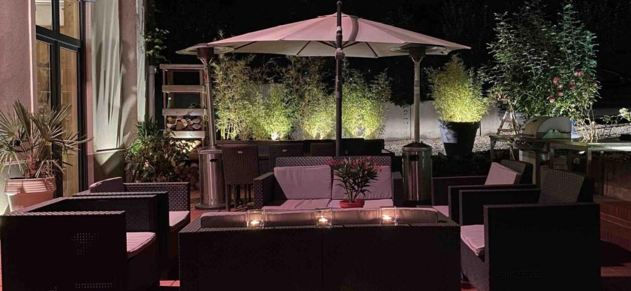 Appartamento Le Jacuzzi De Marie Ll Tourcoing Esterno foto